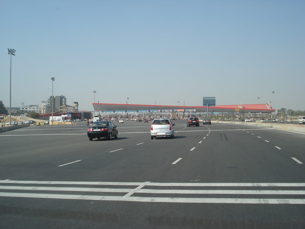 Indian national highway expressway with organized infrastructure corridor
